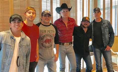 Note that this story first ran in March 2019, so we skip over more recent cuts, including "Heartache Medication," "Ain't Always the. . Jon pardi band members